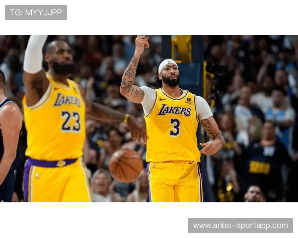 浓眉哥带领湖人全力出击 詹姆斯伤愈归来目标再夺总冠军